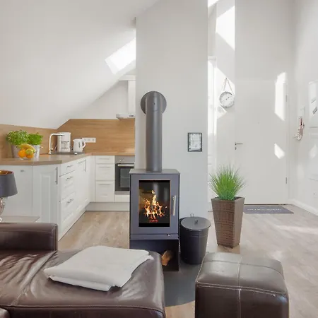 Yachthafenblick Apartment *